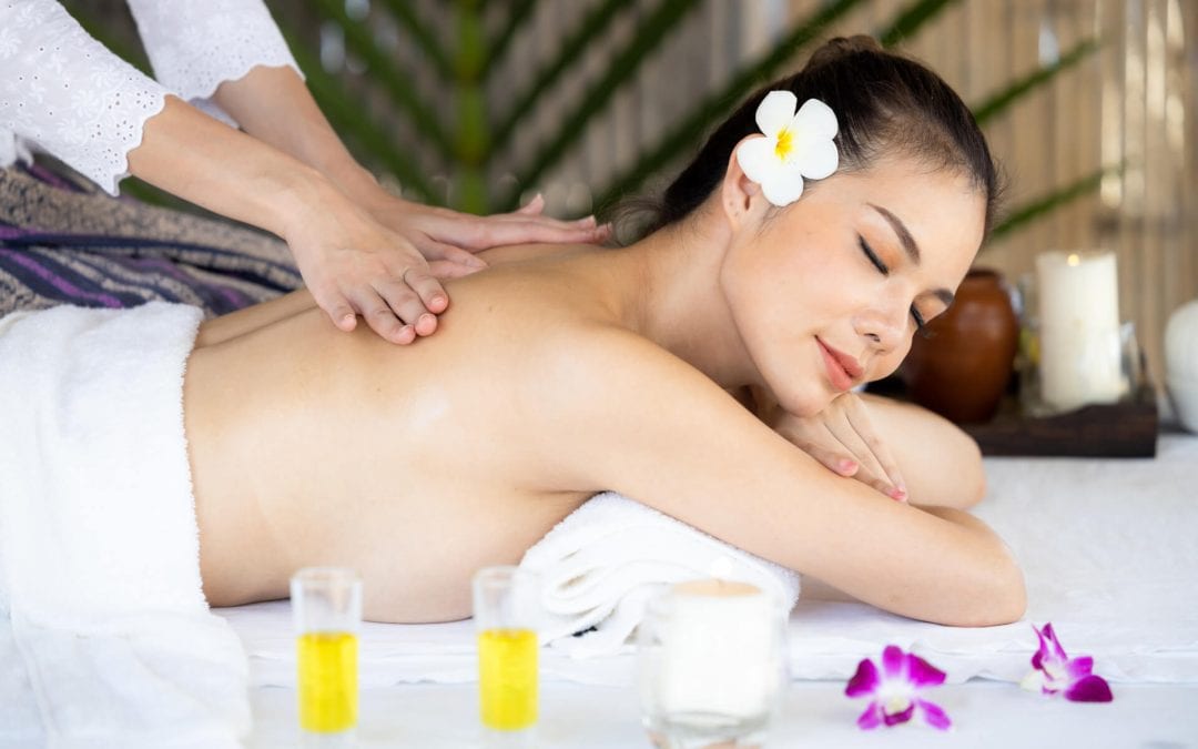 What Comes with A Traditional Thai Massage