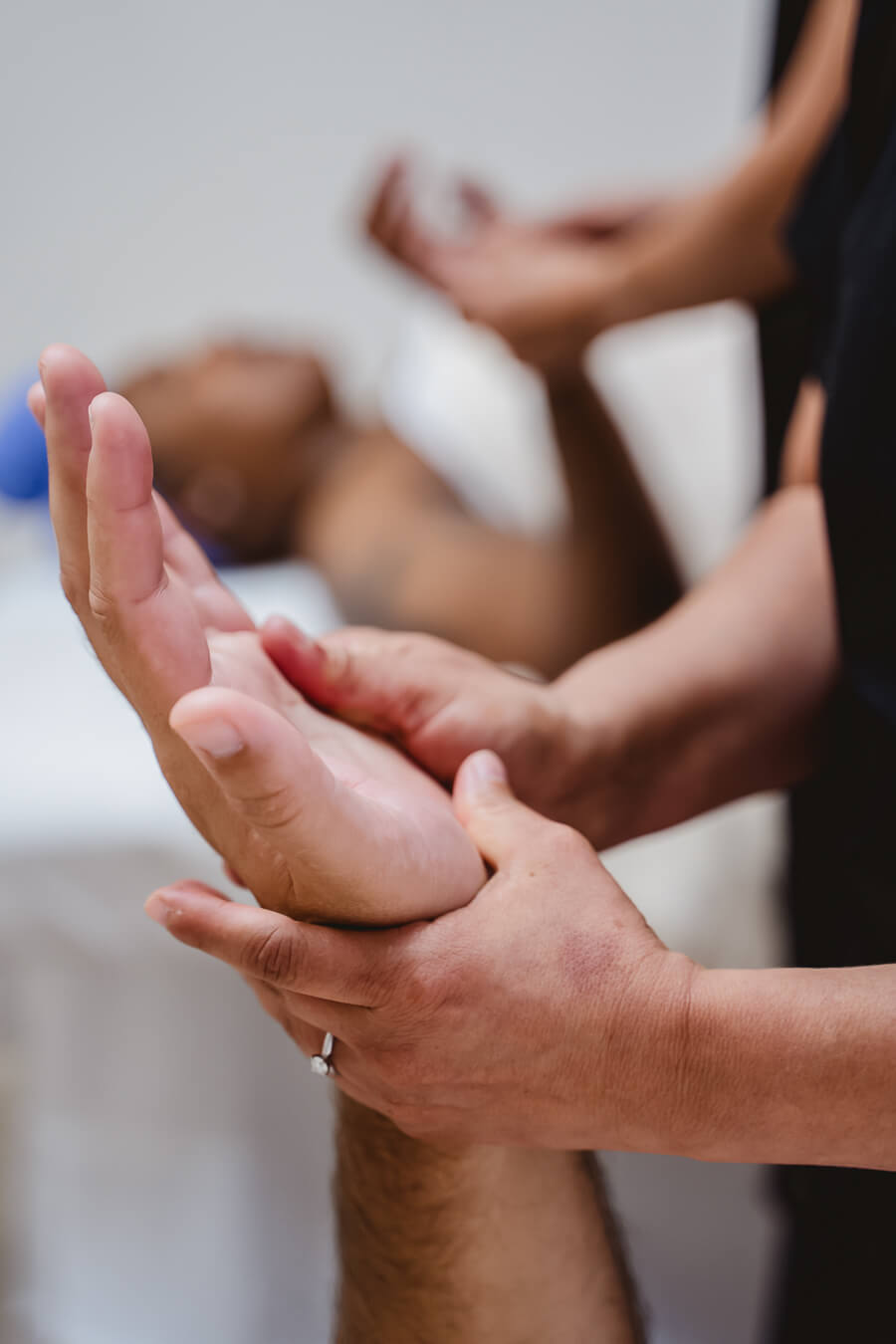 60 Minutes – Renew Head-To-Toe Couples Massage Experience